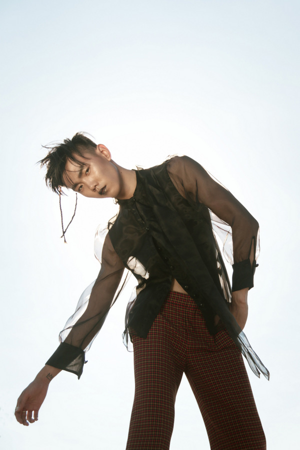 Eklips by Martie Hechanova Eklips by Martie Hechanova Vanity Teen 虚荣青年 Lifestyle & new faces magazine