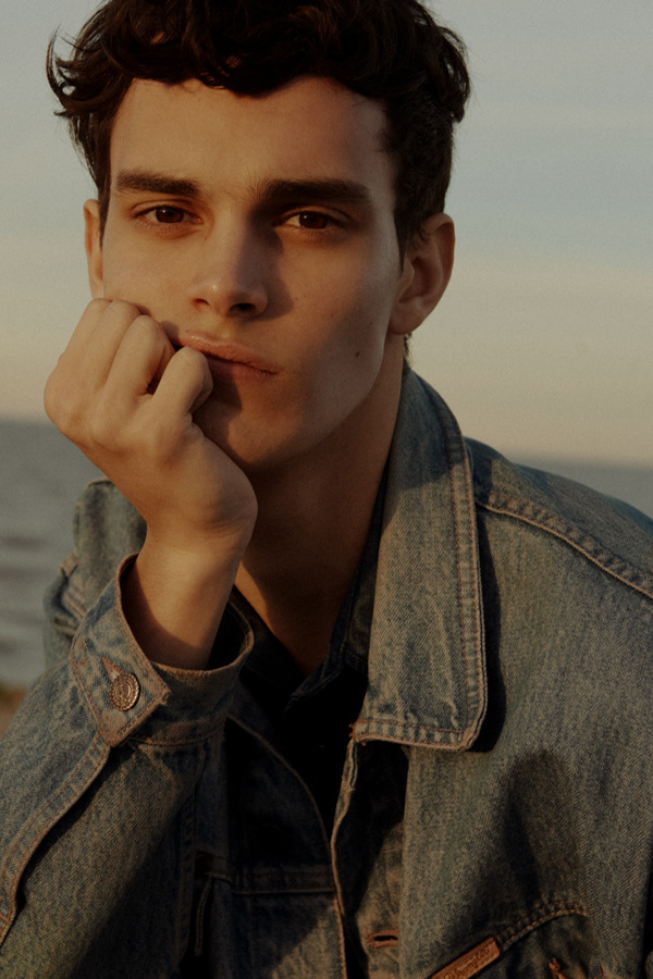 Genaro Scrocca by Agustin Prieto Genaro Scrocca by Agustin Prieto Vanity Teen 虚荣青年 Lifestyle & new faces magazine