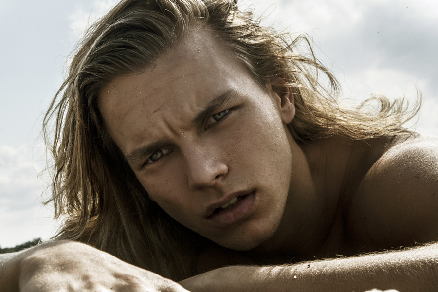 Bitchy Boy: Nick Falke by Matheos Allatsatianos Bitchy Boy: Nick Falke by Matheos Allatsatianos Vanity Teen 虚荣青年 Lifestyle & new faces magazine