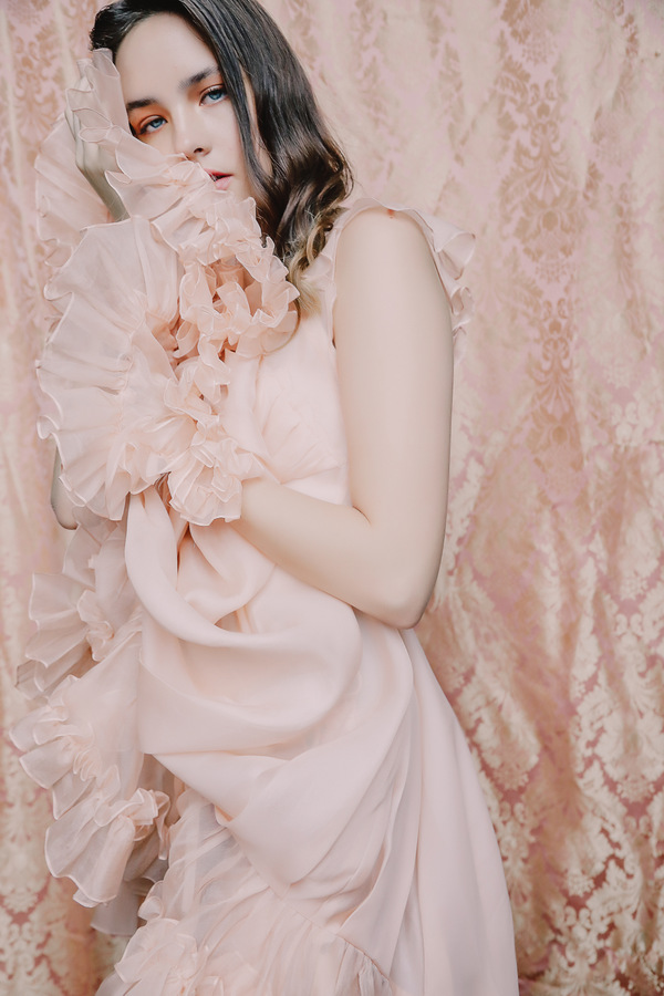 Izzy Pawline by Marie Simonova Izzy Pawline by Marie Simonova Vanity Teen 虚荣青年 Lifestyle & new faces magazine