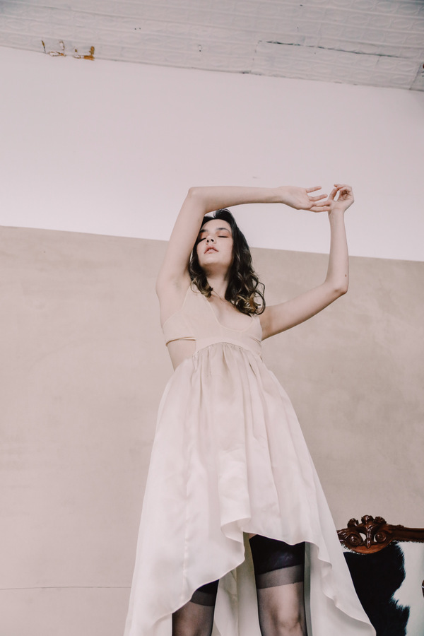 Izzy Pawline by Marie Simonova Izzy Pawline by Marie Simonova Vanity Teen 虚荣青年 Lifestyle & new faces magazine