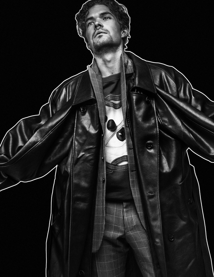 Locks by Jian Von Esmane Locks by Jian Von Esmane Vanity Teen 虚荣青年 Lifestyle & new faces magazine