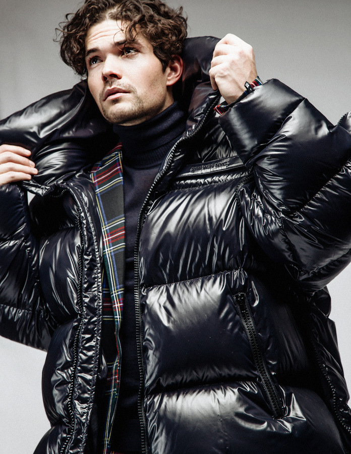 Locks by Jian Von Esmane Locks by Jian Von Esmane Vanity Teen 虚荣青年 Lifestyle & new faces magazine