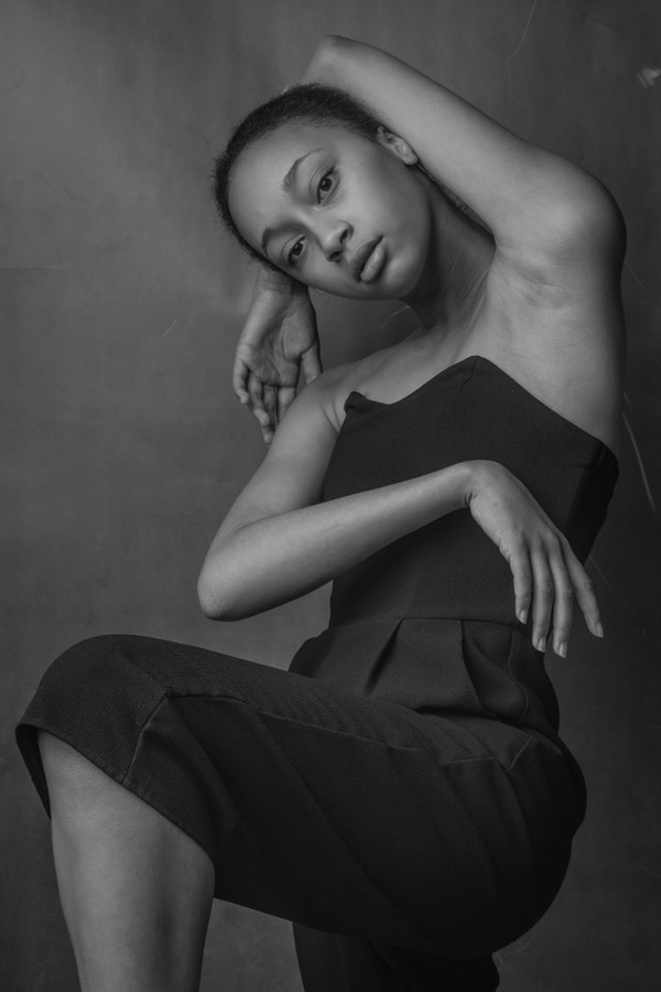 Nella modalità: Angela by Christoph Marti Nella modalità: Angela by Christoph Marti Vanity Teen 虚荣青年 Lifestyle & new faces magazine