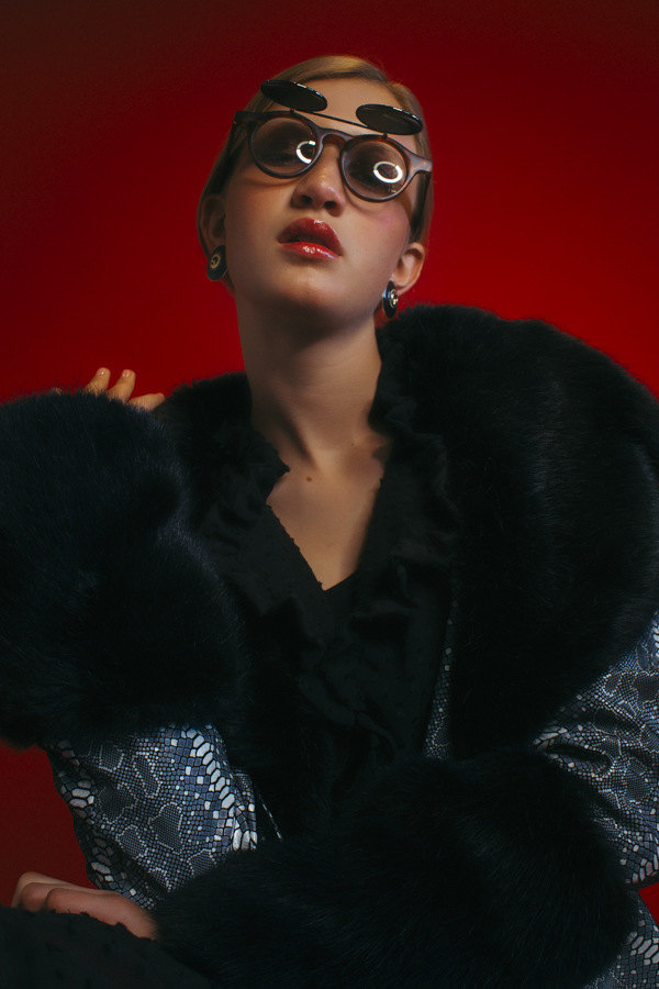 Personas by Nika Tang Personas by Nika Tang Vanity Teen 虚荣青年 Lifestyle & new faces magazine