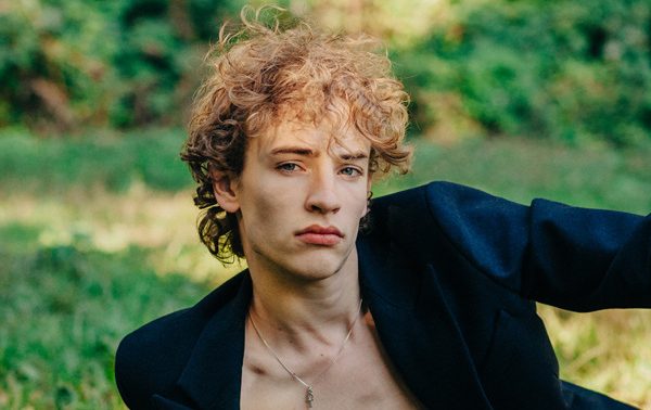 Rens by René Fragoso Rens by René Fragoso Vanity Teen 虚荣青年 Lifestyle & new faces magazine