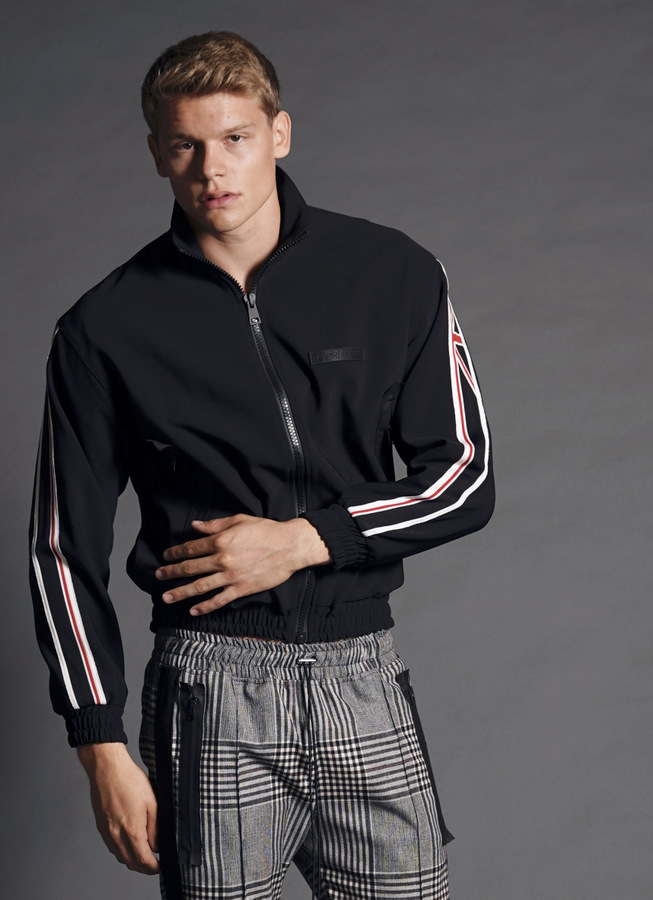 Timo Zwiesigk by Stephan Mientus Timo Zwiesigk by Stephan Mientus Vanity Teen 虚荣青年 Lifestyle & new faces magazine