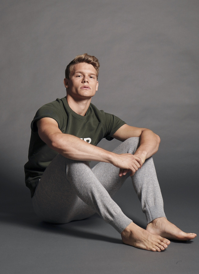 Timo Zwiesigk by Stephan Mientus Timo Zwiesigk by Stephan Mientus Vanity Teen 虚荣青年 Lifestyle & new faces magazine