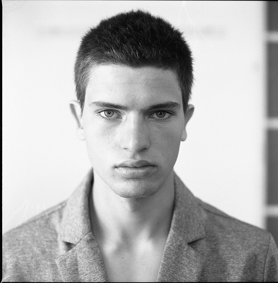 Tincho by Joaquín Soler Tincho by Joaquín Soler Vanity Teen 虚荣青年 Lifestyle & new faces magazine