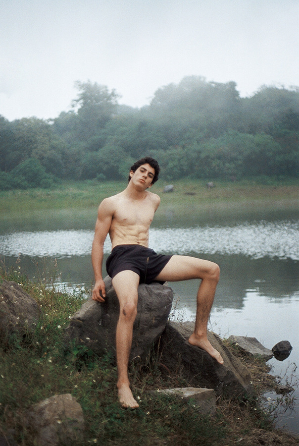 Carrizalillos by Rodrigo Alvarez Carrizalillos by Rodrigo Alvarez Vanity Teen 虚荣青年 Lifestyle & new faces magazine