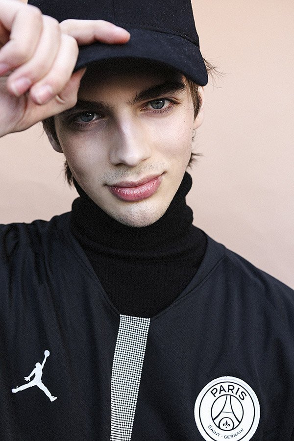 Siggi Gunnarson by Alejandro Ramirez Siggi Gunnarson by Alejandro Ramirez Vanity Teen 虚荣青年 Lifestyle & new faces magazine