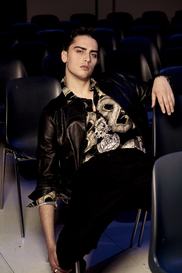 Fabiano Canonico by Davide Musto Fabiano Canonico by Davide Musto Vanity Teen 虚荣青年 Lifestyle & new faces magazine