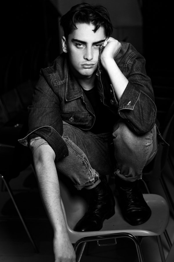 Fabiano Canonico by Davide Musto Fabiano Canonico by Davide Musto Vanity Teen 虚荣青年 Lifestyle & new faces magazine