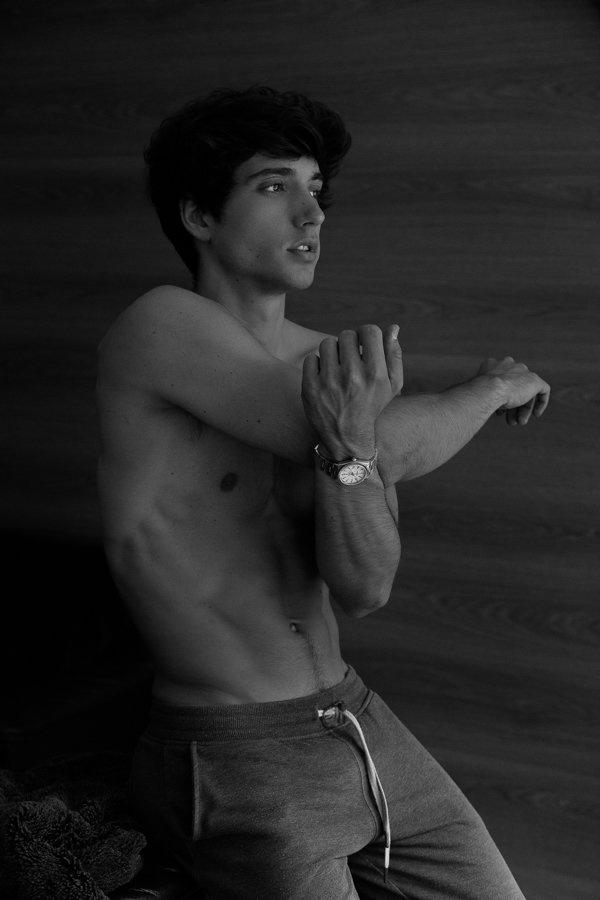 home alone with Axel home alone with Axel Vanity Teen 虚荣青年 Lifestyle & new faces magazine