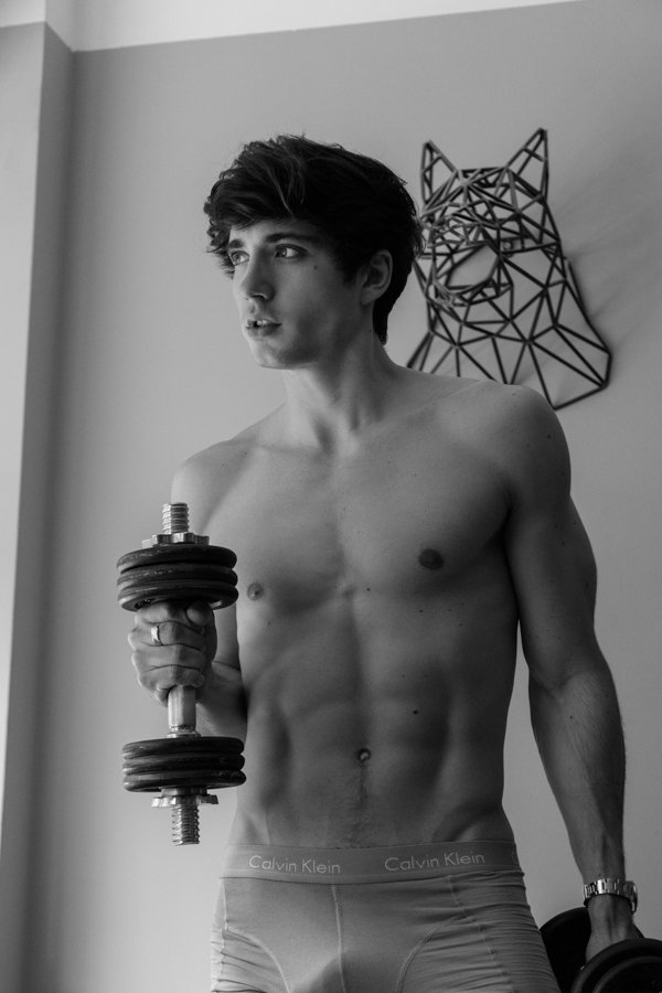 home alone with Axel home alone with Axel Vanity Teen 虚荣青年 Lifestyle & new faces magazine