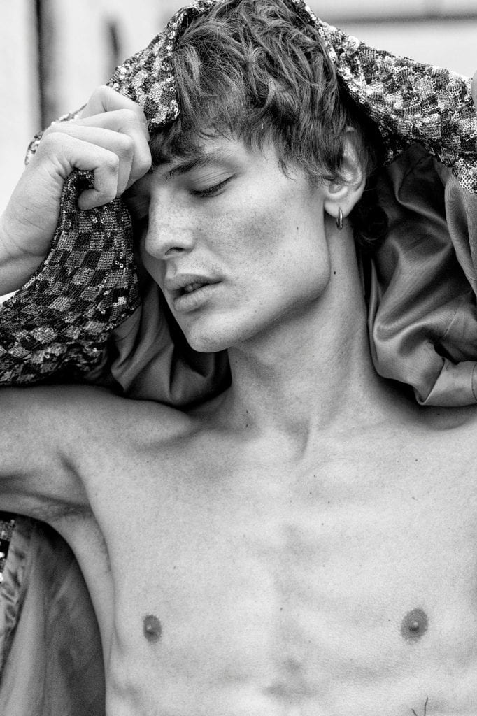 Lyons Blum & Ivan Goldfinch by Fabian Morassut Lyons Blum & Ivan Goldfinch by Fabian Morassut Vanity Teen 虚荣青年 Lifestyle & new faces magazine