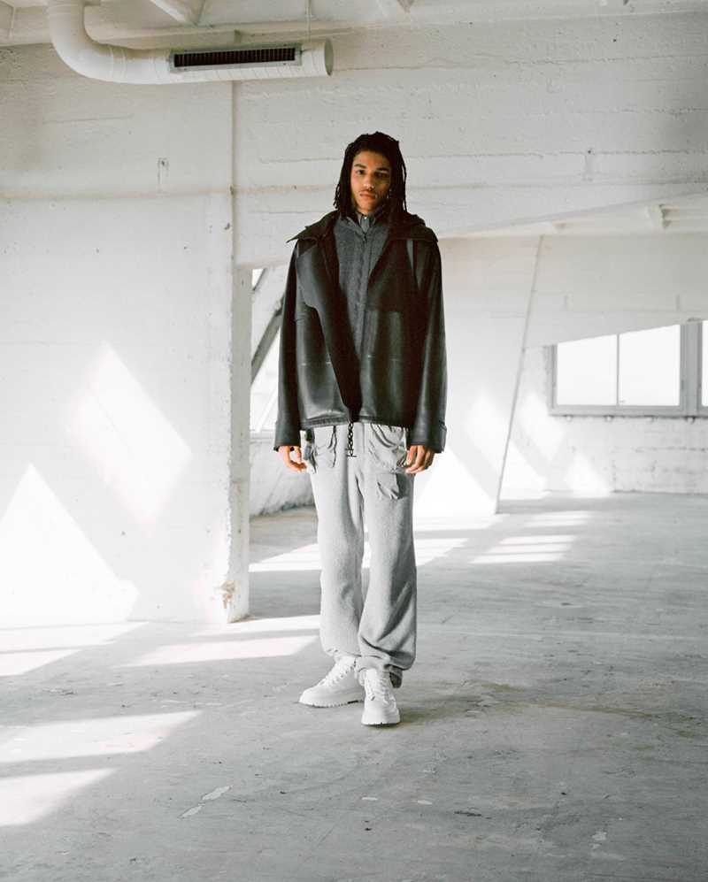 Louis Vuitton Pre-Spring 2020 Louis Vuitton Pre-Spring 2020 Vanity Teen 虚荣青年 Lifestyle & new faces magazine