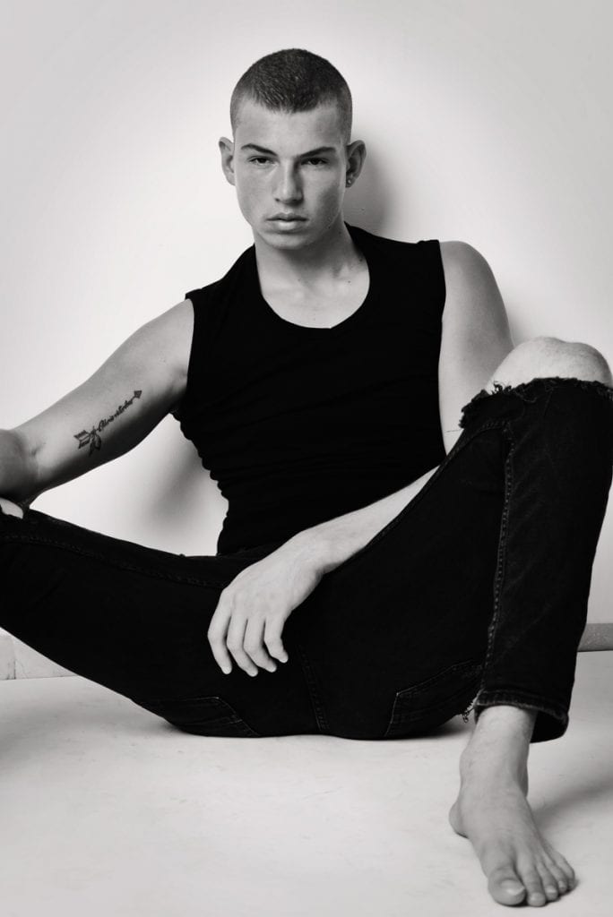 Daniel Marziko by Moshe Aron Daniel Marziko by Moshe Aron Vanity Teen 虚荣青年 Lifestyle & new faces magazine