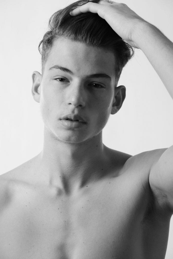 Daniel Marziko by Moshe Aron Daniel Marziko by Moshe Aron Vanity Teen 虚荣青年 Lifestyle & new faces magazine