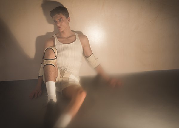 Technical Knockout Technical Knockout Vanity Teen 虚荣青年 Lifestyle & new faces magazine