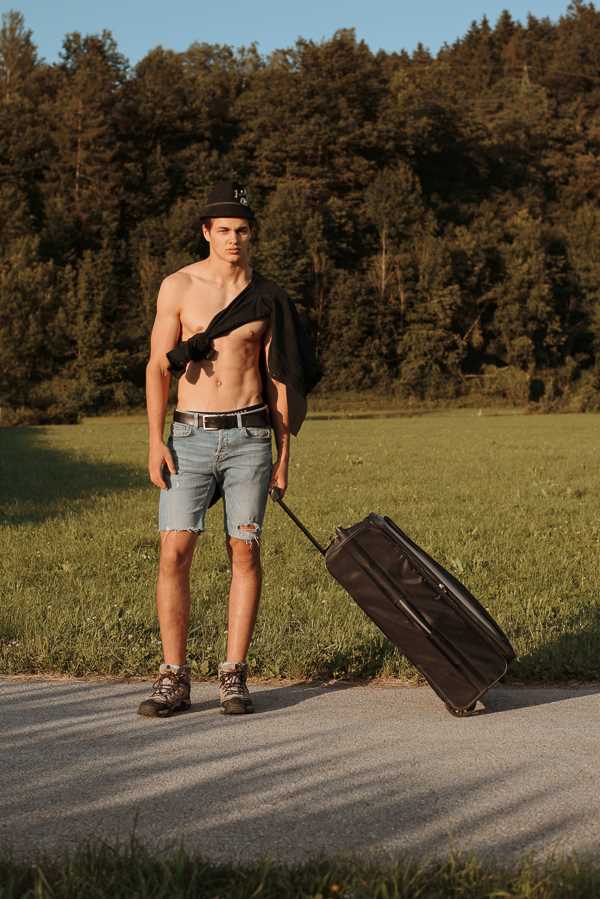 Florian Rudiferia by Walter Summer Florian Rudiferia by Walter Summer Vanity Teen 虚荣青年 Lifestyle & new faces magazine