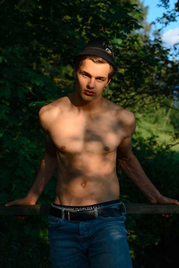 Florian Rudiferia by Walter Summer Florian Rudiferia by Walter Summer Vanity Teen 虚荣青年 Lifestyle & new faces magazine