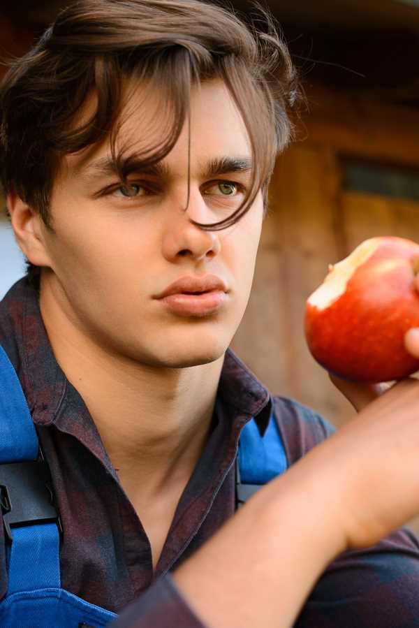 Florian Rudiferia by Walter Summer Florian Rudiferia by Walter Summer Vanity Teen 虚荣青年 Lifestyle & new faces magazine