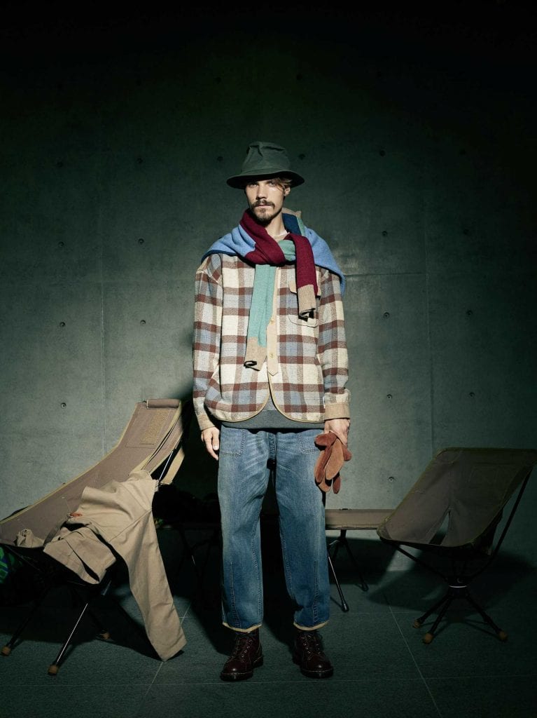 ADITIONAL FW/19 ADITIONAL FW/19 Vanity Teen 虚荣青年 Lifestyle & new faces magazine