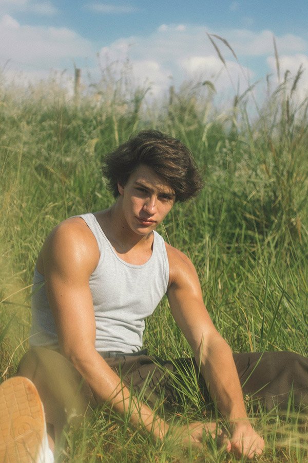 Mateo Miretti by Franco Berardi Mateo Miretti by Franco Berardi Vanity Teen 虚荣青年 Lifestyle & new faces magazine