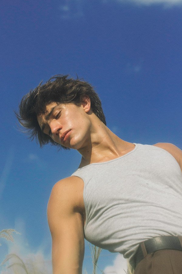 Mateo Miretti by Franco Berardi Mateo Miretti by Franco Berardi Vanity Teen 虚荣青年 Lifestyle & new faces magazine