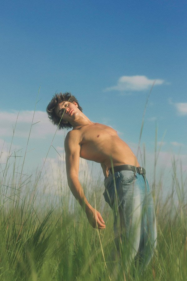 Mateo Miretti by Franco Berardi Mateo Miretti by Franco Berardi Vanity Teen 虚荣青年 Lifestyle & new faces magazine