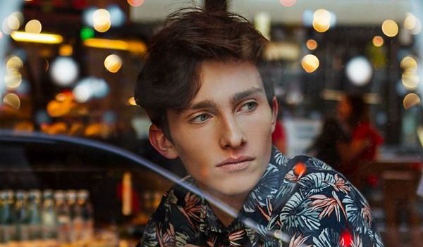 Facundo Alberetti by Nicolas Gomez Facundo Alberetti by Nicolas Gomez Vanity Teen 虚荣青年 Lifestyle & new faces magazine