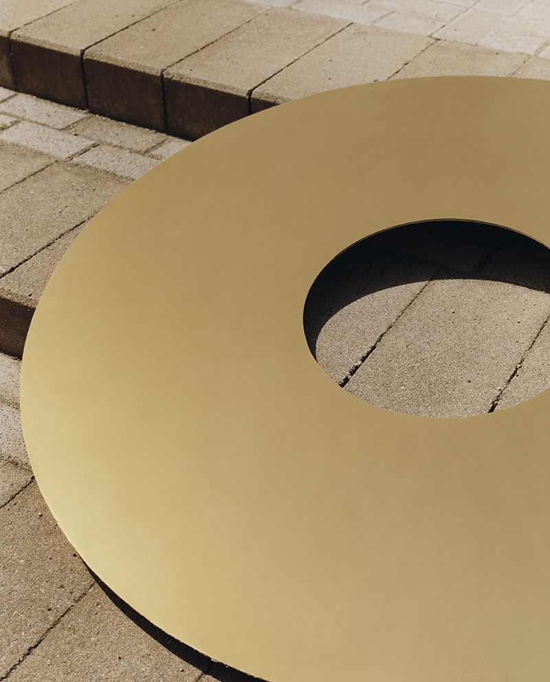 Loewe and Tyler Mitchell Collection Loewe and Tyler Mitchell Collection Vanity Teen 虚荣青年 Lifestyle & new faces magazine