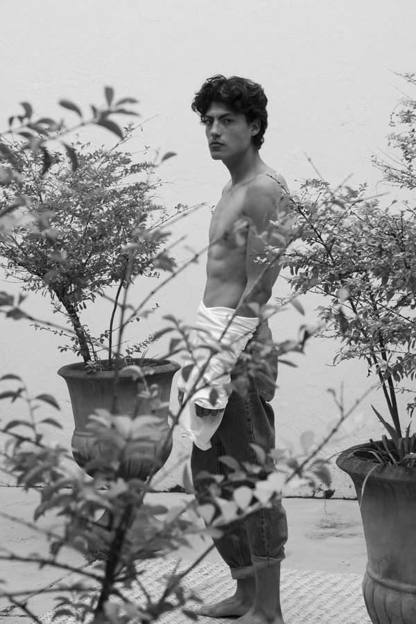 Oscar Davila by Nathaniel Medina Oscar Davila by Nathaniel Medina Vanity Teen 虚荣青年