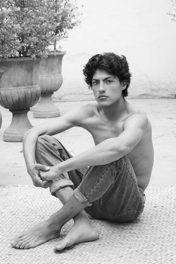 Oscar Davila by Nathaniel Medina Oscar Davila by Nathaniel Medina Vanity Teen 虚荣青年