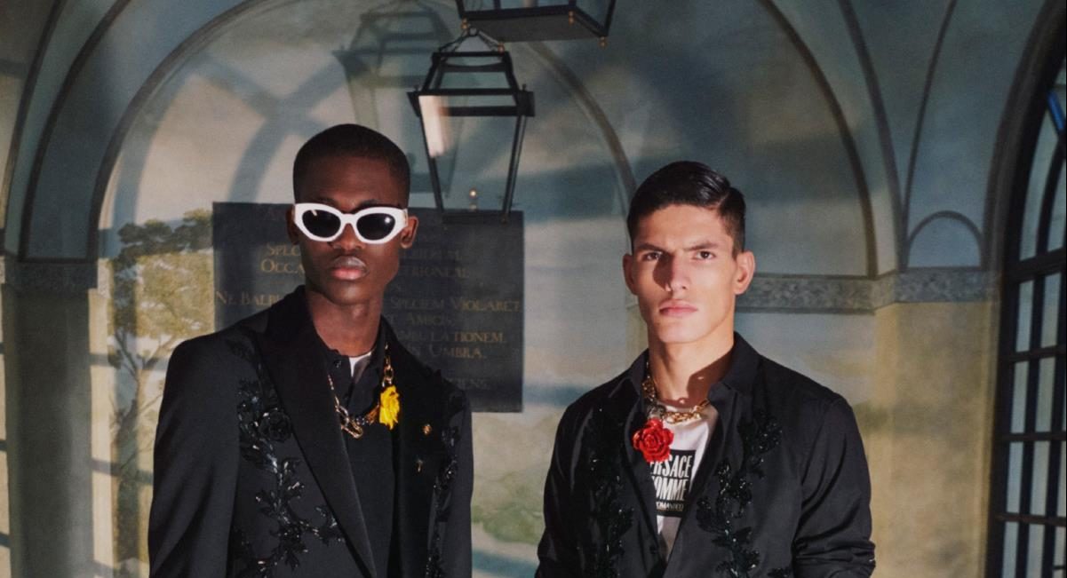 Versace Pre-Fall 2020 Versace Pre-Fall 2020 Vanity Teen 虚荣青年 Lifestyle & new faces magazine