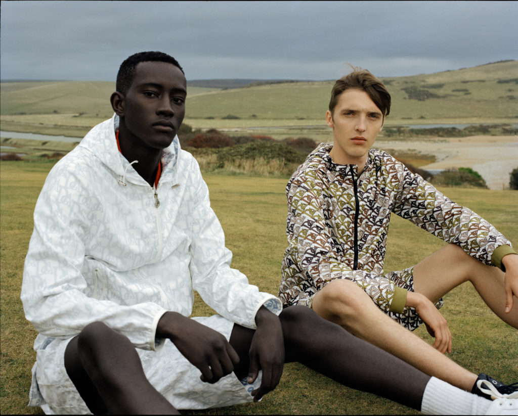 DEGAIA SS20 DEGAIA SS20 Vanity Teen 虚荣青年 Lifestyle & new faces magazine