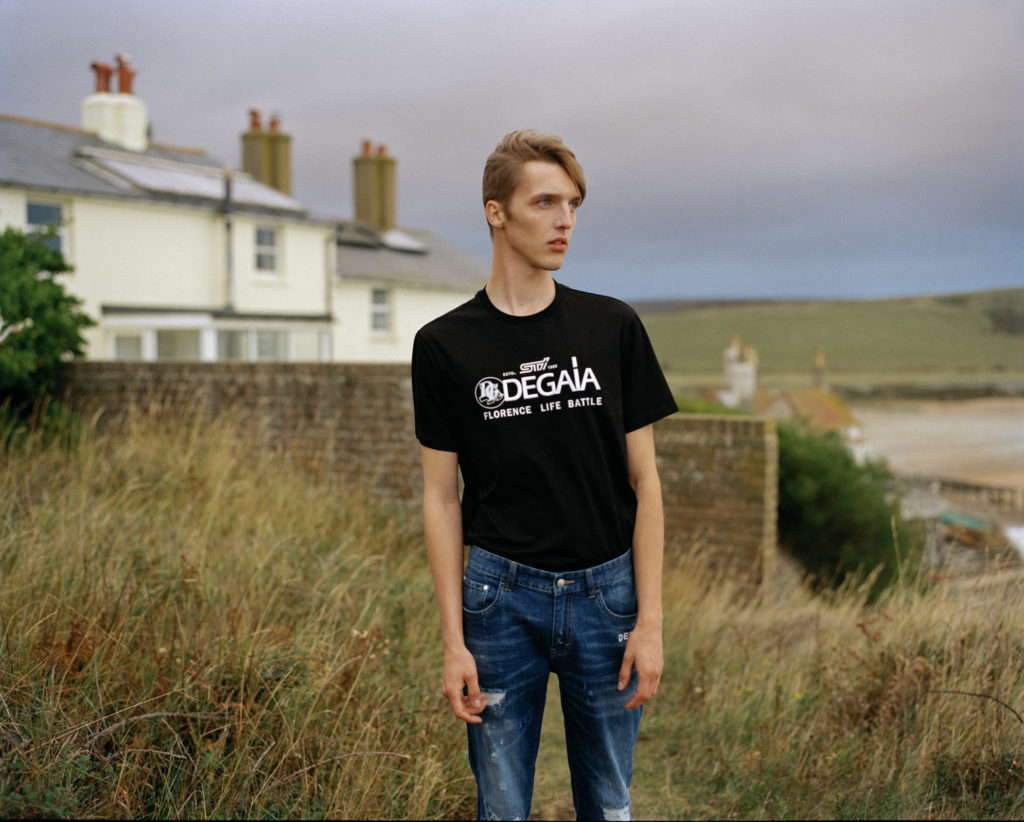 DEGAIA SS20 Vanity Teen 虚荣青年 Lifestyle & new faces magazine DEGAIA SS20 DEGAIA SS20 Vanity Teen 虚荣青年 Lifestyle & new faces magazine