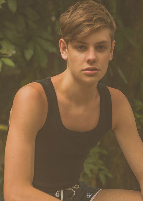 Artur Limberger by Beto Urbano Artur Limberger by Beto Urbano Vanity Teen 虚荣青年 Lifestyle & new faces magazine