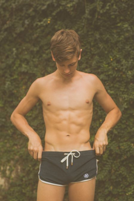 Artur Limberger by Beto Urbano Artur Limberger by Beto Urbano Vanity Teen 虚荣青年 Lifestyle & new faces magazine