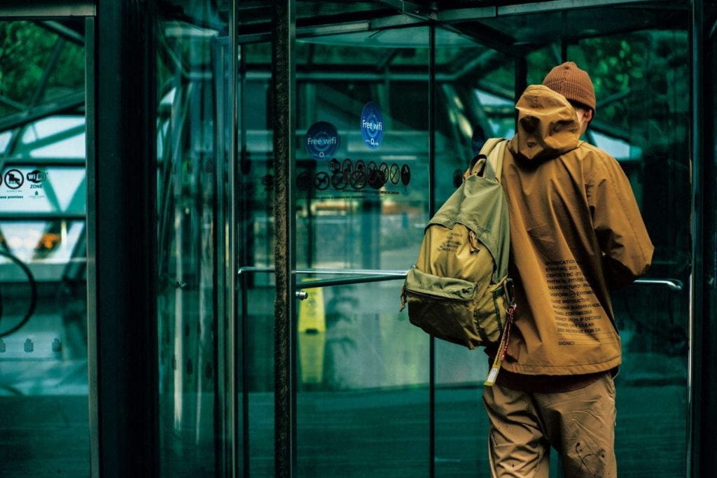 Uniform Experiment SS20 Vanity Teen 虚荣青年 Lifestyle & new faces magazine Uniform Experiment SS20 Uniform Experiment SS20 Vanity Teen 虚荣青年 Lifestyle & new faces magazine