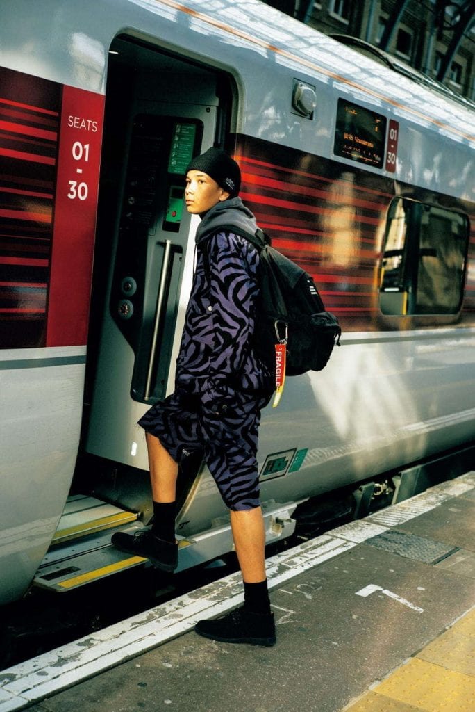 Uniform Experiment SS20 Vanity Teen 虚荣青年 Lifestyle & new faces magazine Uniform Experiment SS20 Uniform Experiment SS20 Vanity Teen 虚荣青年 Lifestyle & new faces magazine