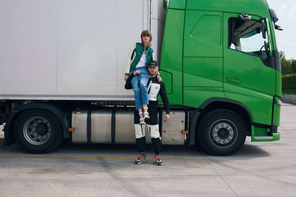 SS20 DIESEL SS20 DIESEL Vanity Teen 虚荣青年 Lifestyle & new faces magazine