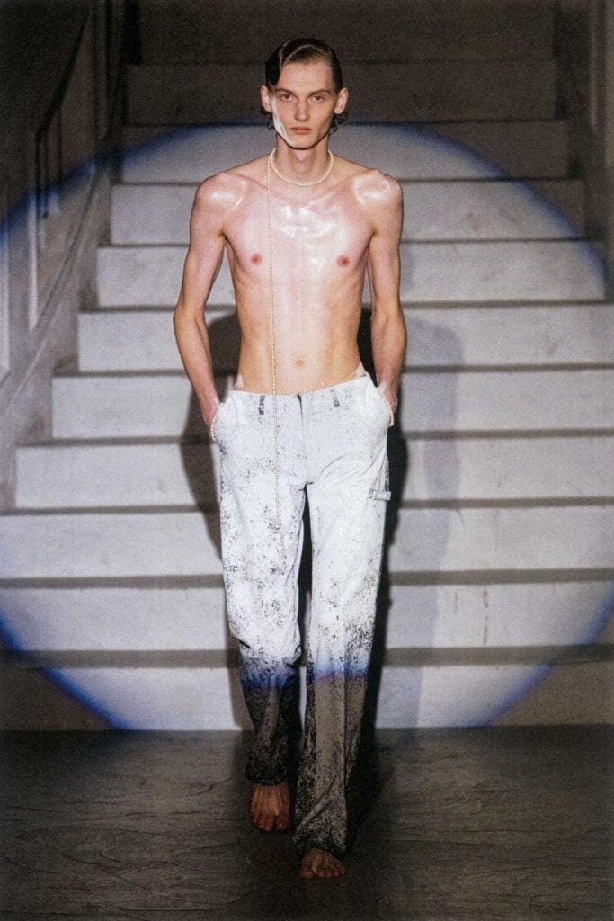 FW 20 DRESSEDUNDRESSED Runway FW 20 DRESSEDUNDRESSED Runway Vanity Teen 虚荣青年 Lifestyle & new faces magazine