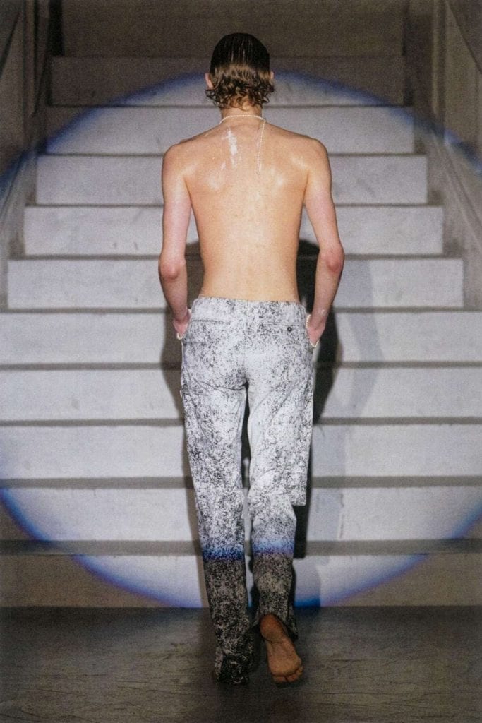 FW 20 DRESSEDUNDRESSED Runway FW 20 DRESSEDUNDRESSED Runway Vanity Teen 虚荣青年 Lifestyle & new faces magazine