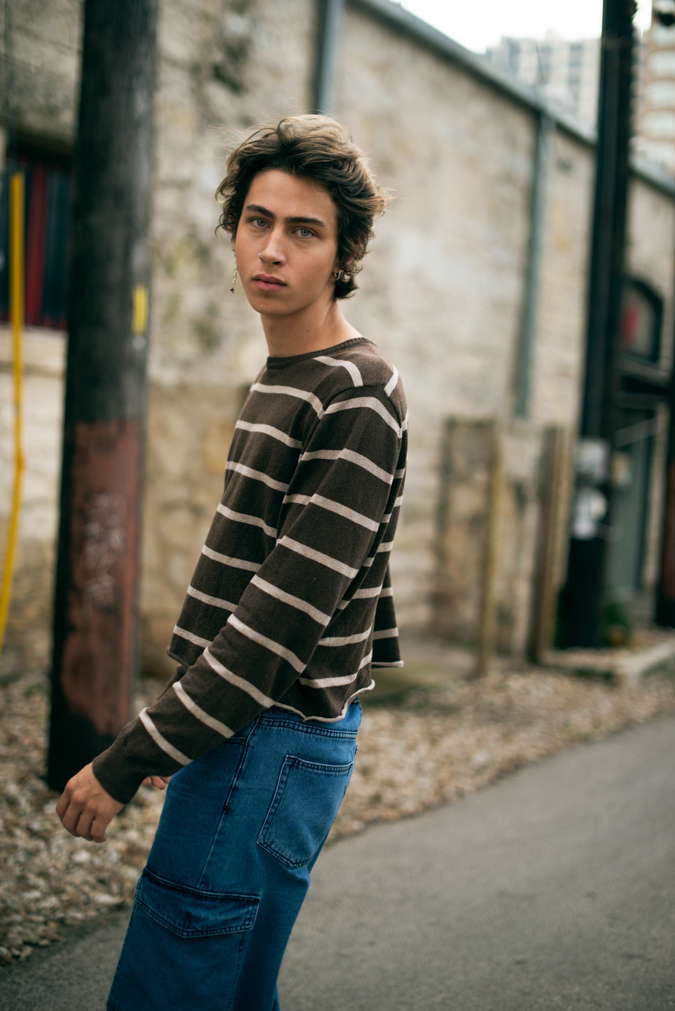 Vanity Teen EXCLUSIVE The Great Alone Vanity Teen EXCLUSIVE The Great Alone Vanity Teen 虚荣青年 Lifestyle & new faces magazine