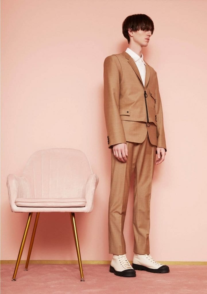 FW20 LIBERUM FW20 LIBERUM Vanity Teen 虚荣青年 Lifestyle & new faces magazine