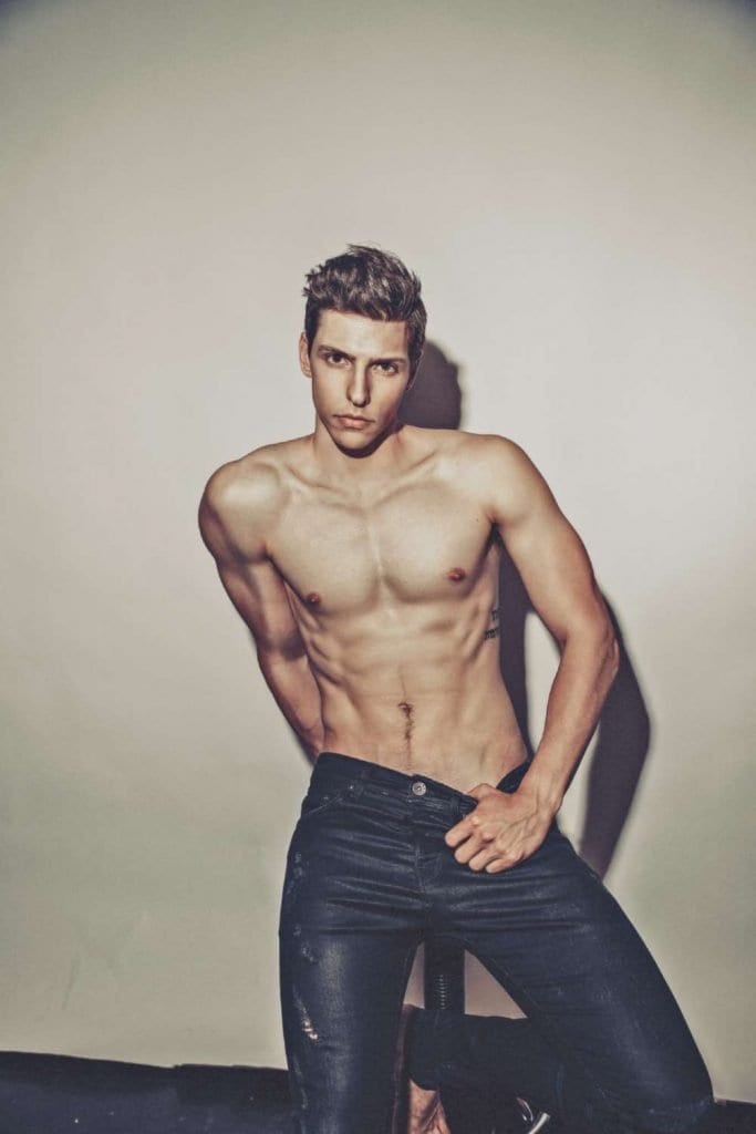 Vanity Teen EXCLUSIVE: Sean Micah by Jacob Reinhard Vanity Teen EXCLUSIVE: Sean Micah by Jacob Reinhard Vanity Teen 虚荣青年 Lifestyle & new faces magazine