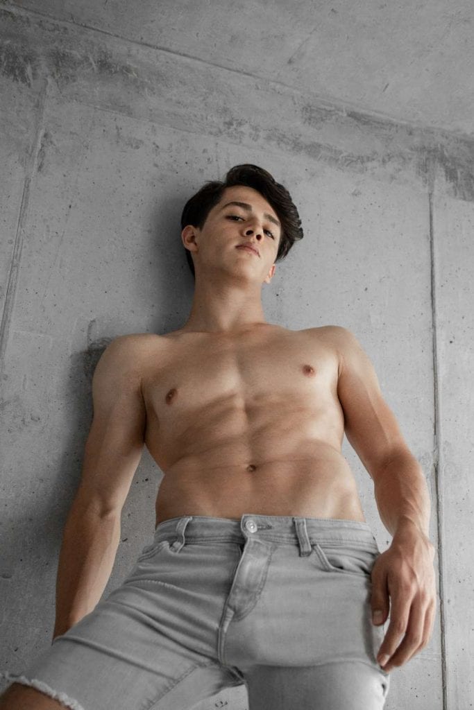 Vanity Teen EXCLUSIVE: Cris Ureña by RooPhoto Vanity Teen EXCLUSIVE: Cris Ureña by RooPhoto Vanity Teen 虚荣青年 Lifestyle & new faces magazine