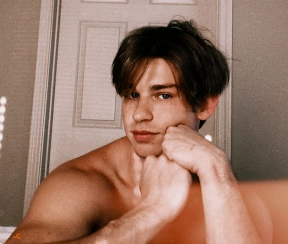 Vanity Teen EXCLUSIVE: Dom Bland by Adam Washington Vanity Teen EXCLUSIVE: Dom Bland by Adam Washington Vanity Teen 虚荣青年 Lifestyle & new faces magazine